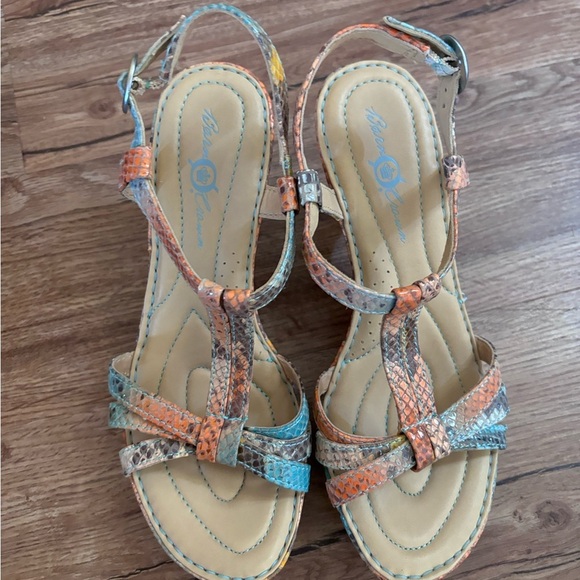 Women's Multicolor Sandals - Picture 1 of 6